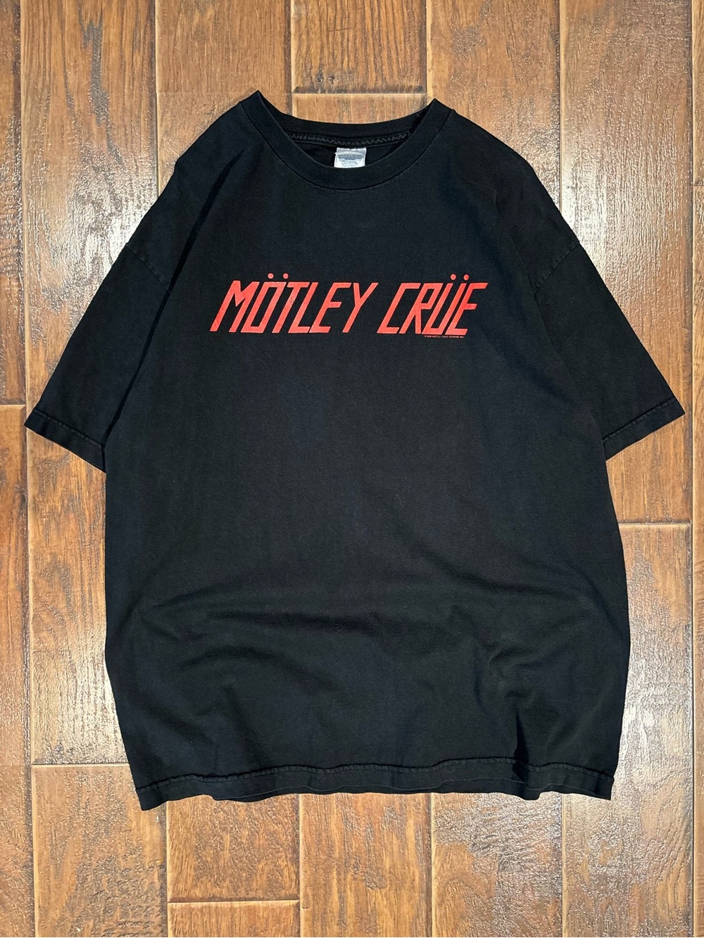 Vintage Y2K 2005 Motley Crüe Band Shirt